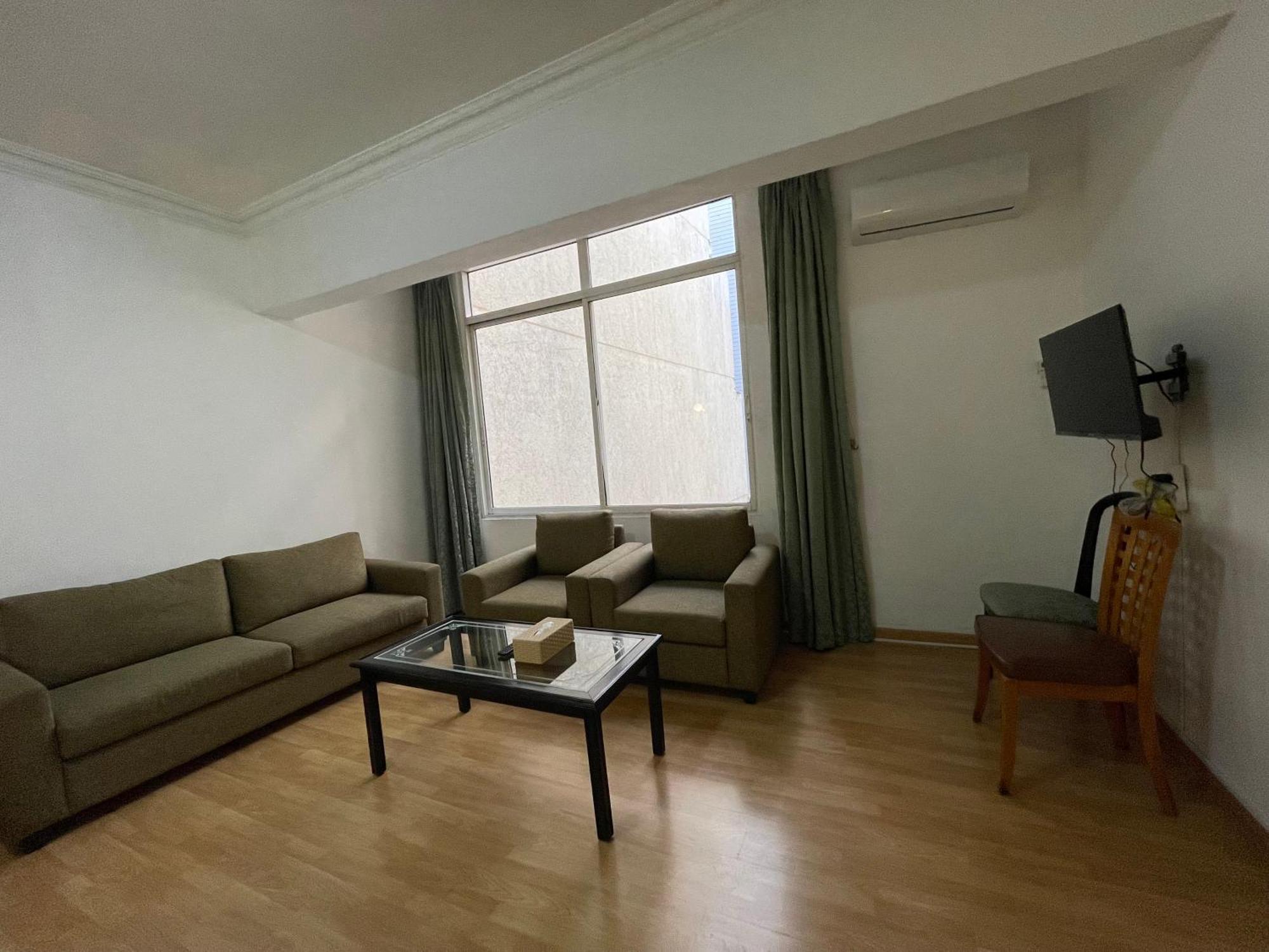 Elegant Suites Бейрут Экстерьер фото