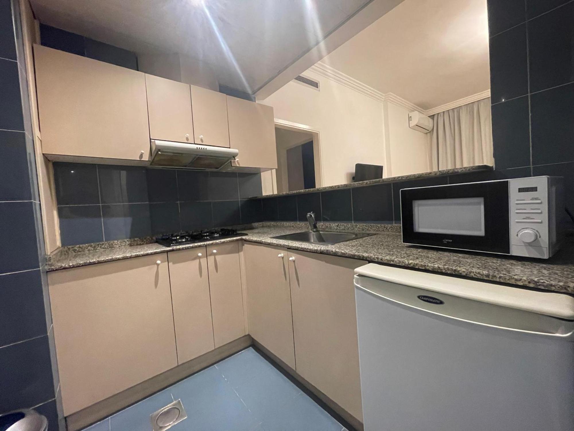 Elegant Suites Бейрут Экстерьер фото